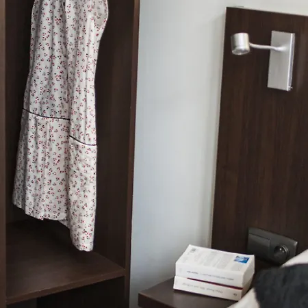 Kanai מלון ליל